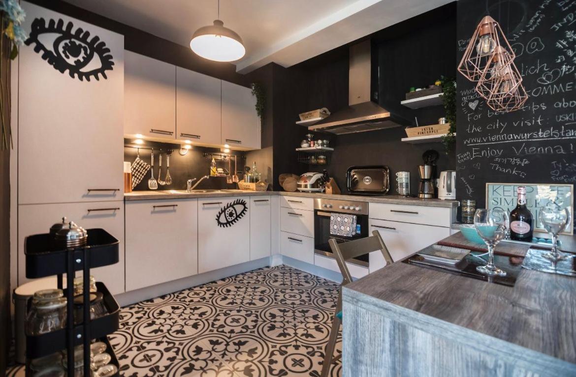 Stylish Rooms, Sunny Terrace In Vienna City Center Eksteriør billede